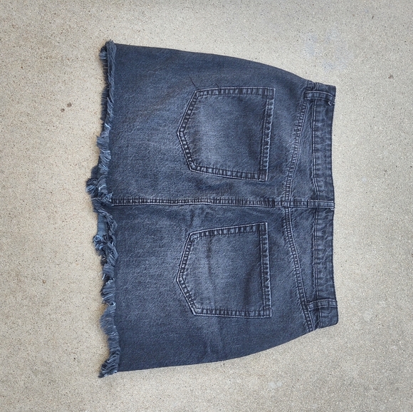 Refuge Black Distressed Jean Skirt - Picture 2 of 5